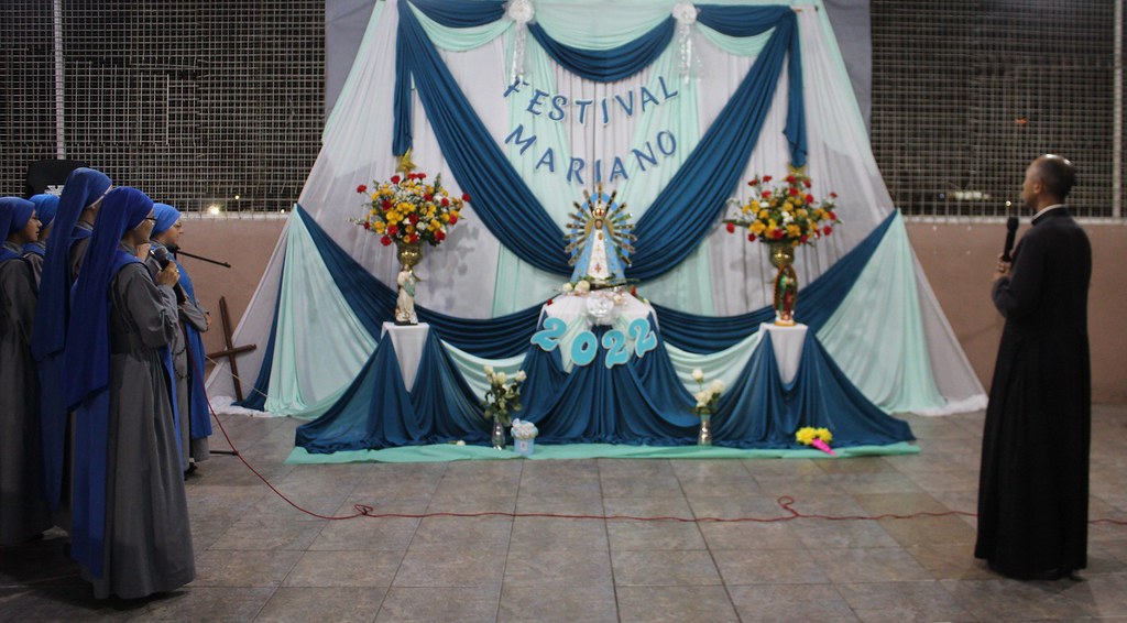 Ecuador - Festival Mariano en la Parroquia San Pío de Pietrelcina