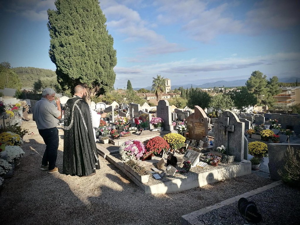 Francia - Conmemoración de todos los fieles difuntos