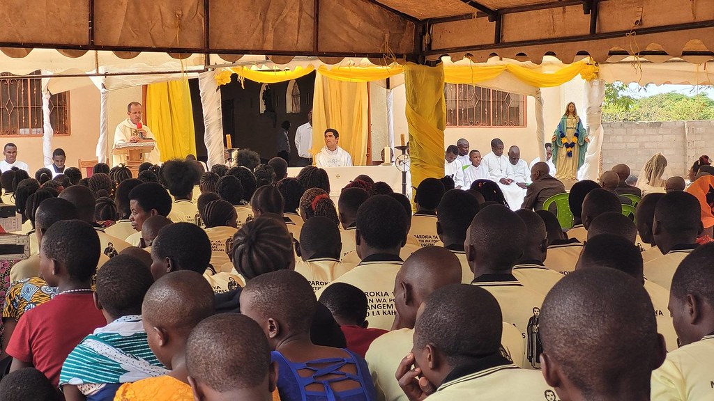 Tanzania - Fiesta Patronal en Kangeme