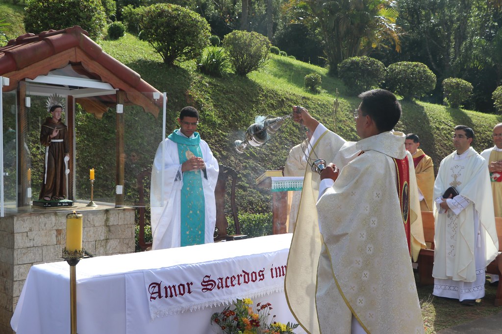 Brasil - Fiesta de San Antonio de Sant'Ana Galvão, Patrono del Noviciado2
