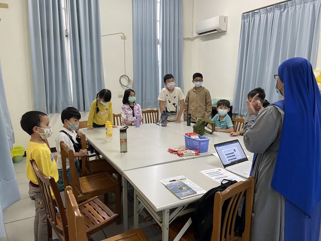 Taiwán - Catecismo en inglés