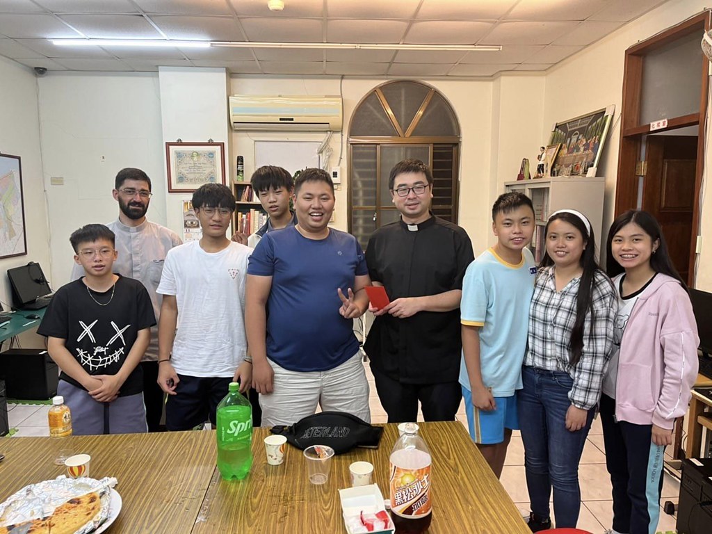 Taiwán - Jóvenes del catecismo