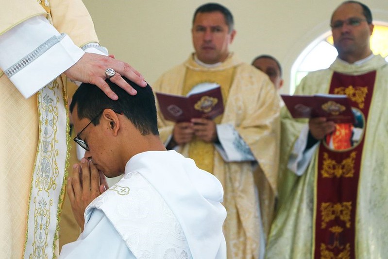 Brasil - Ordenaciones Sacerdotales y Diaconal