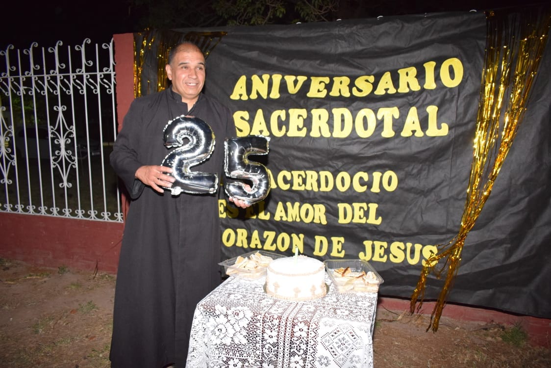 Argentina - 25º aniversario sacerdotal del P. Ariel