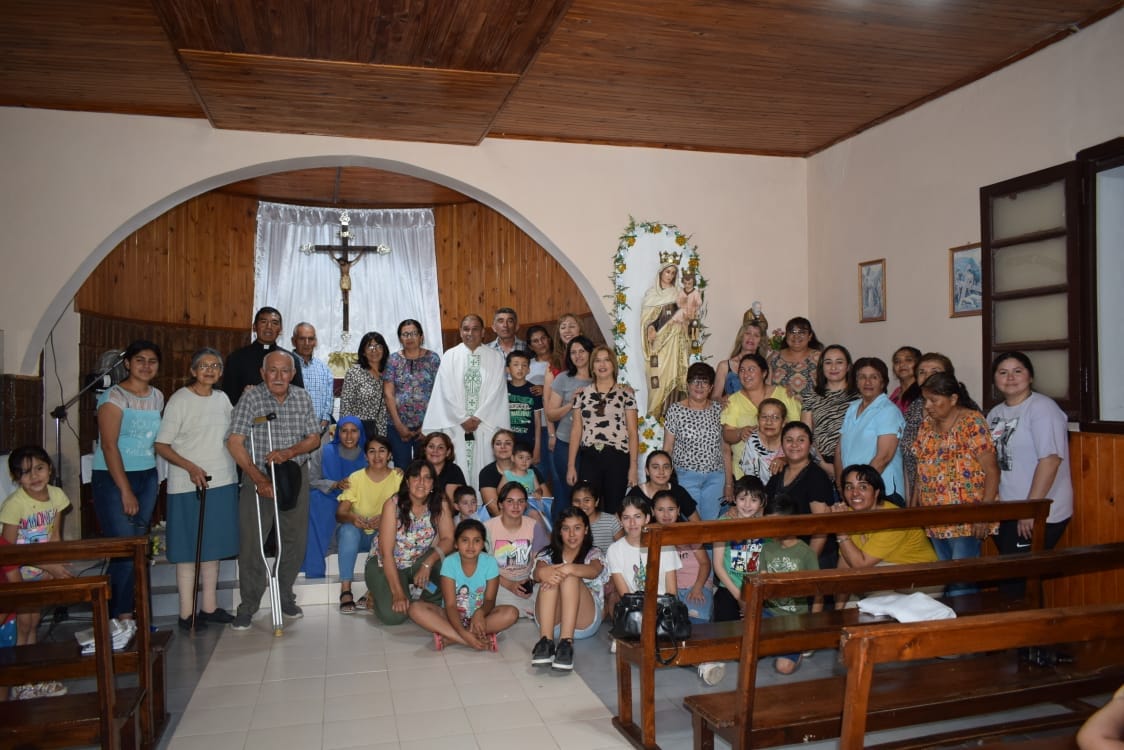 Argentina - Coronación de la imagen del niño Dios en Los Juríes