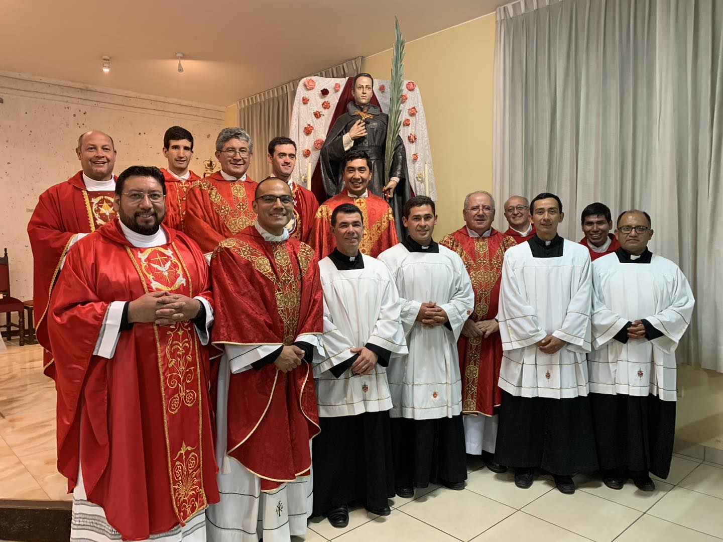 Perú - Renovación de votos y 20° aniversario sacerdotal del P. Victor Tejada