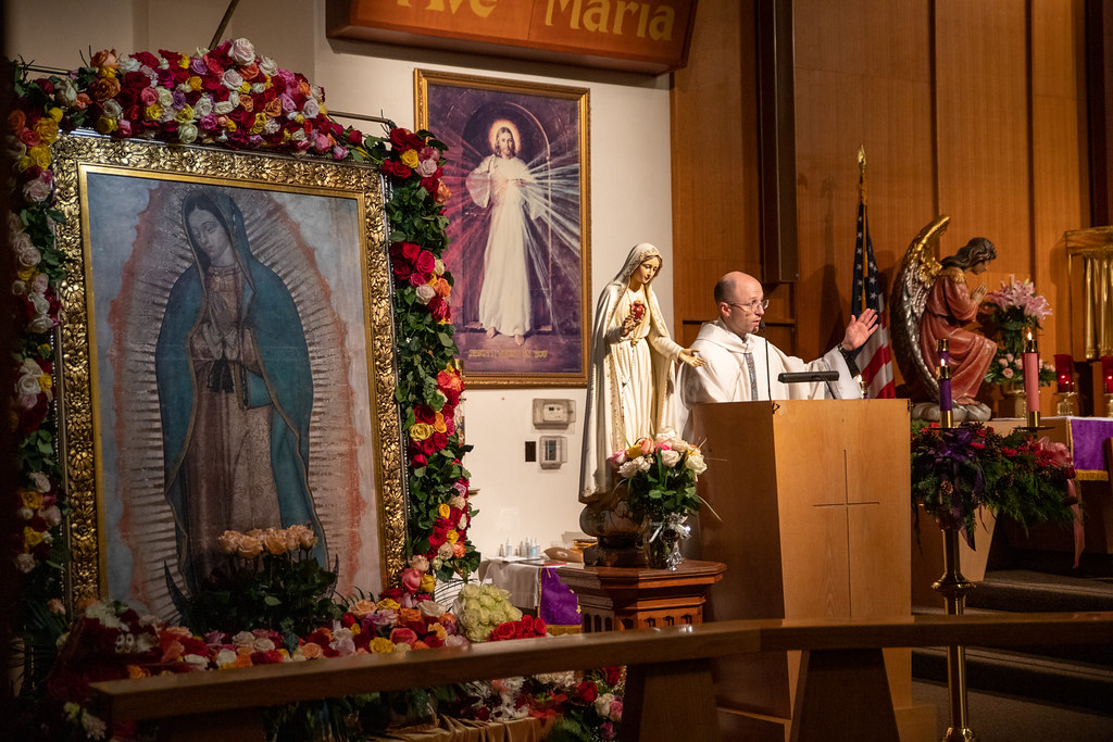Estados Unidos - Fiesta de la Virgen de Guadalupe en California