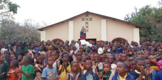 Un mes de campamentos de niños